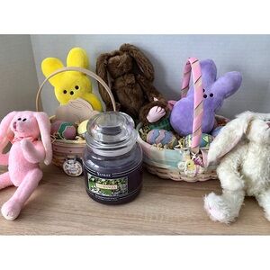 Huge Easter Lot Longaberger Baskets Wooden Eggs Plush Bunnies Yankee Candle 14.5